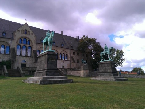 Ferienparadies Harz - Ihr Harz Reiseführer - Gastgeberverzeichnis, Tipps für Ausflugsziele, Sehenswürdigkeiten, Shopping, Gastronomie und Freizeit.